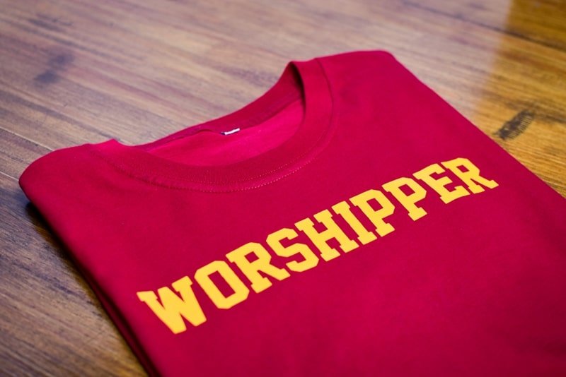 Camiseta Worshipper - Image 4